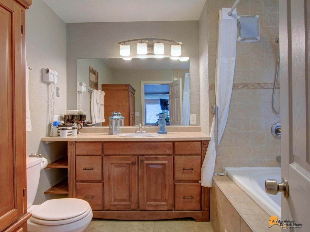 Anchorage Uptown Suites Ngoại thất bức ảnh
